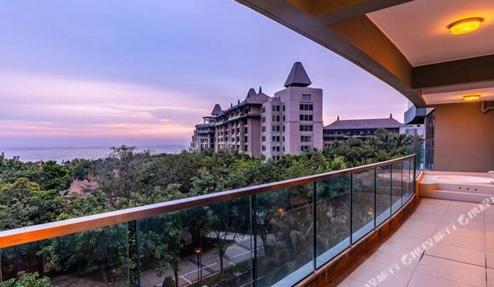 陵水清水湾以马内利海景度假酒店