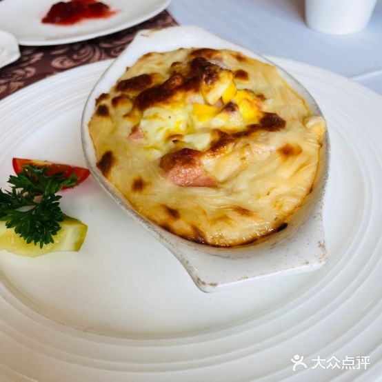 小白化西餐厅
