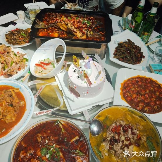 清真玉杰胖妈妈餐饮店