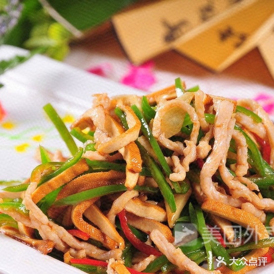 百味香吐菜馆(粮贸街南路店)