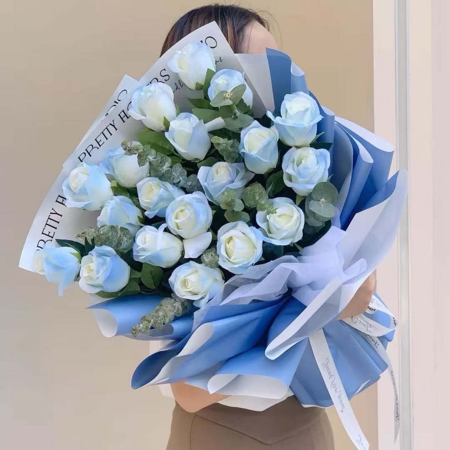 花与冠鲜花·绿植(中茵·翰林花园II期店)