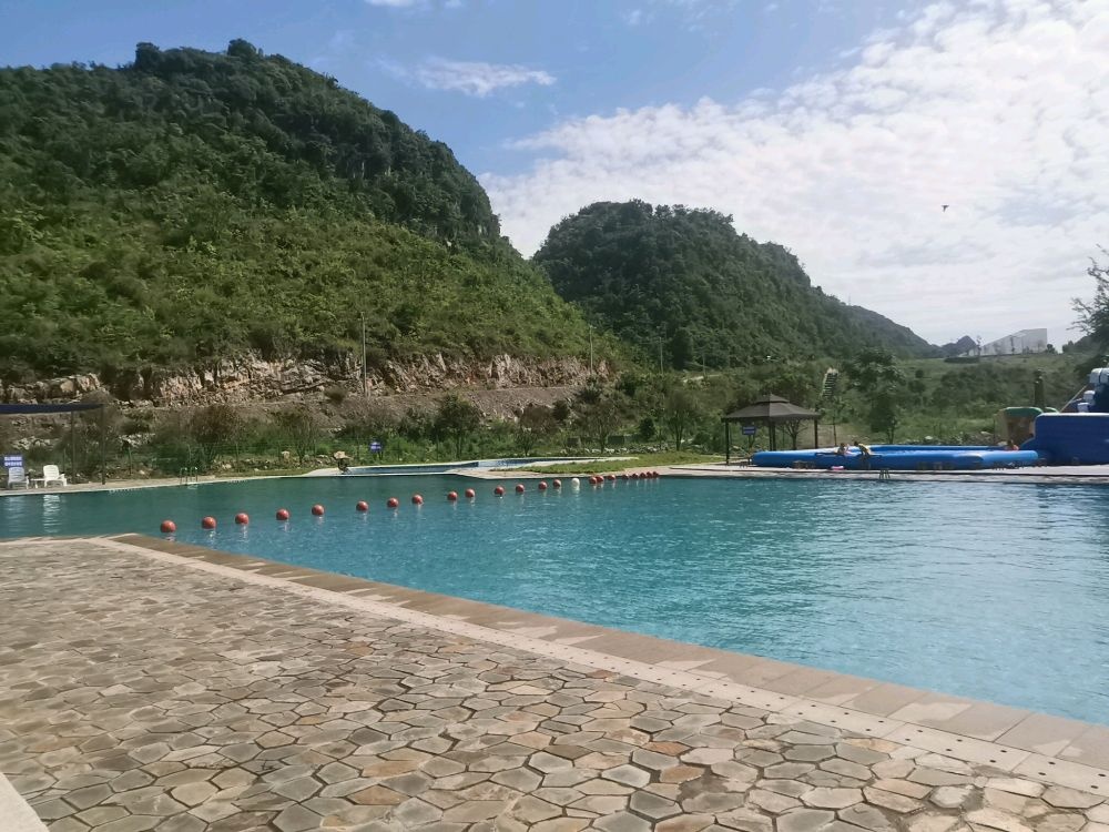 安龙国家山地户外运动示范公园-游泳池