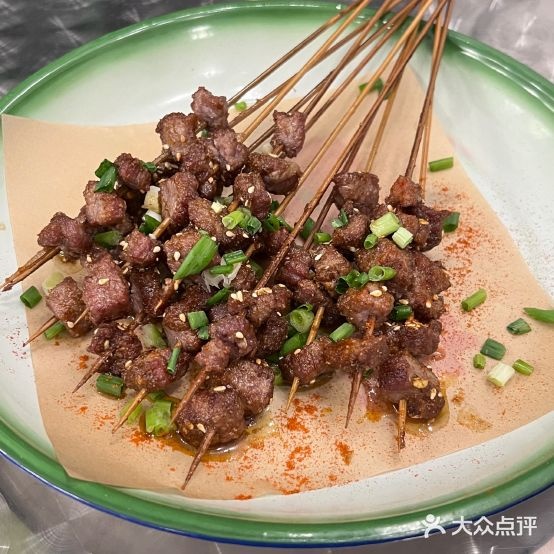 拾分串炸串啤酒屋