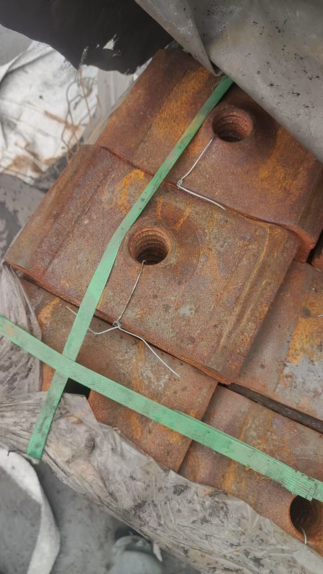 高价收废铁收废品(新发村店)