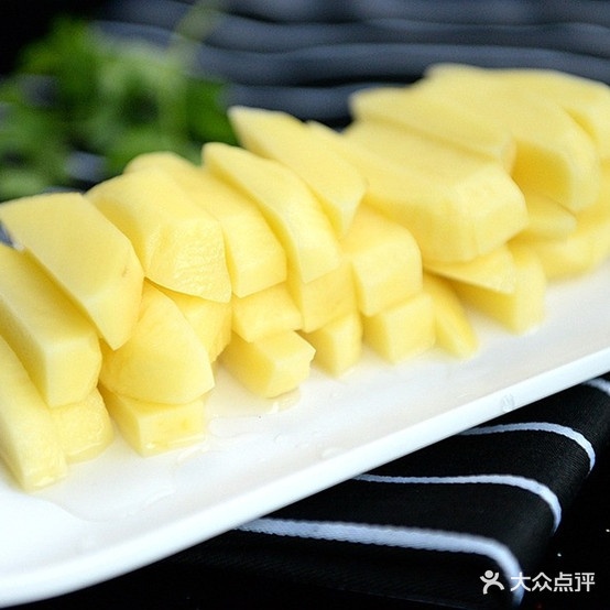 宣威了酸猪脚火锅