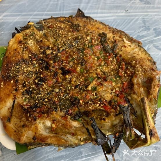 片片花傣位烧烤