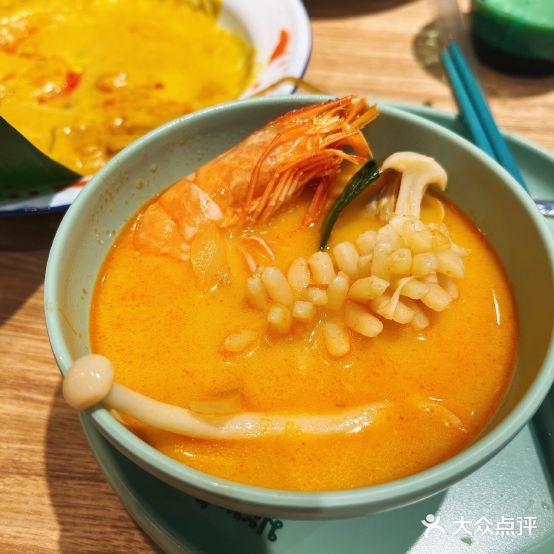 Miniyeah迷你椰·泰式大排档(宝山店)