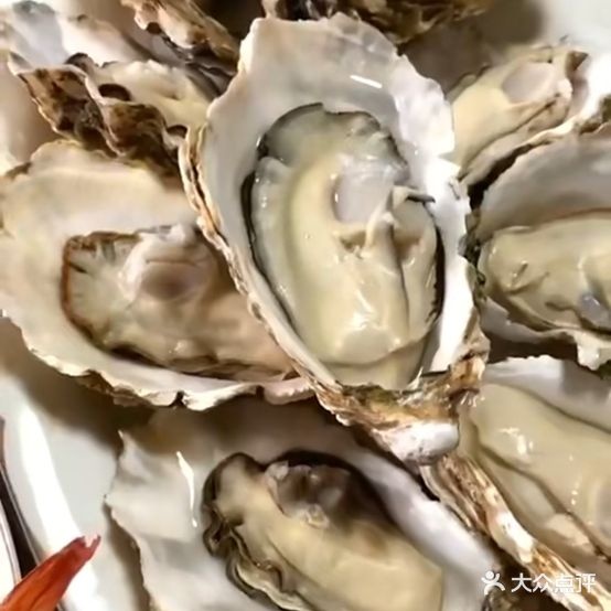吓伟耗门火锅(三明店)