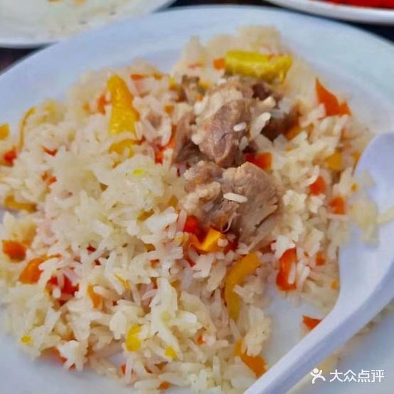 琪琳马烧烤店