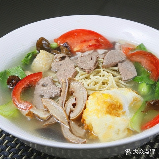 鑫鹏美食(学院店)