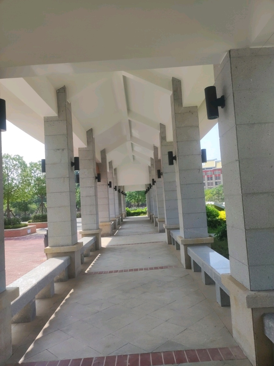 厦门海洋职业技术学院-嘉庚长廊