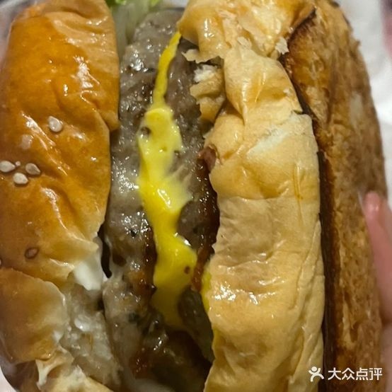 牛约堡手作牛肉汉堡(盐城开放大道店)
