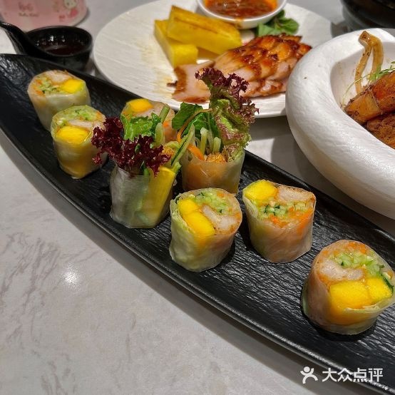 美奈小馆·越难料理(太阳新天地店)