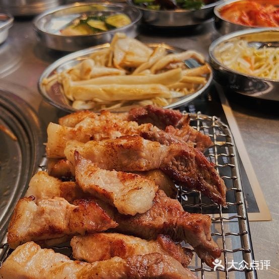 火起肉불타는 고기(回光车店)