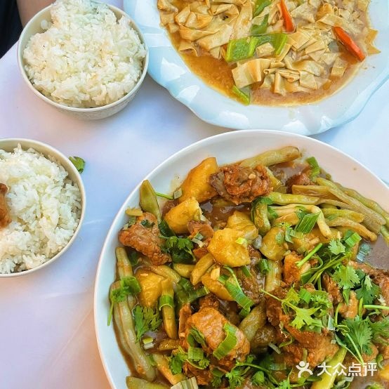 大东村北铁锅炖(中海国际社区锦城店)