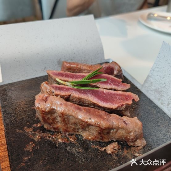 西朗牛肉(滨江银泰百货店)