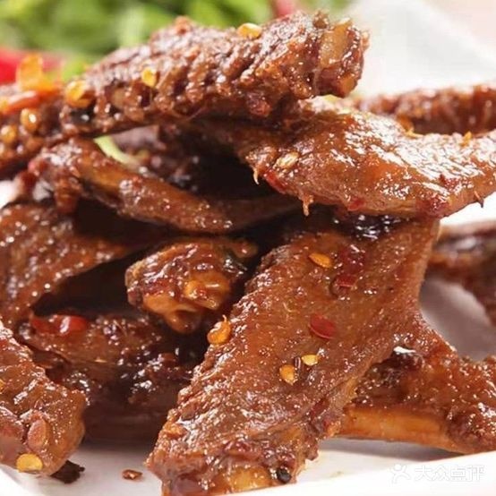 明峰印象美食广场