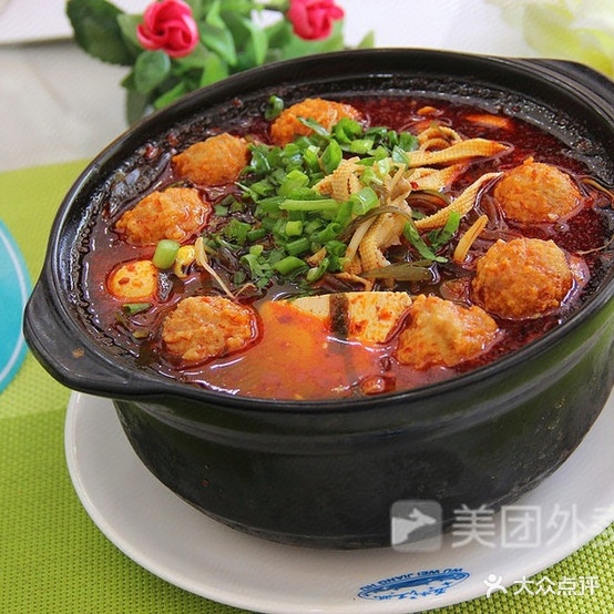 牛妞砂锅(准噶尔市场店)