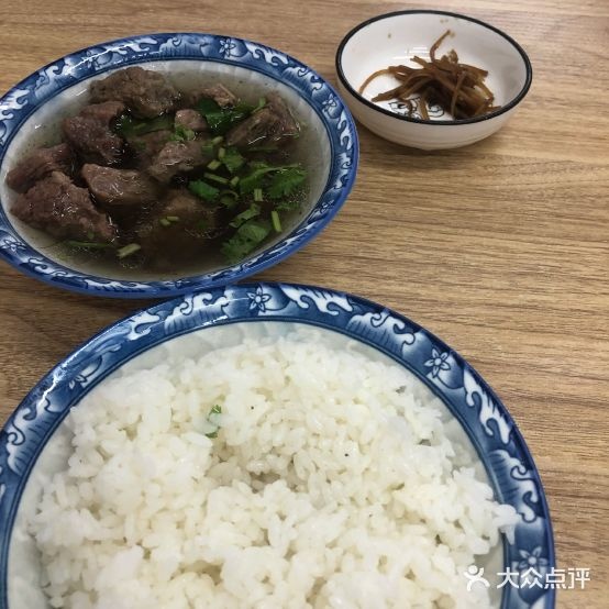 小牛炖肉