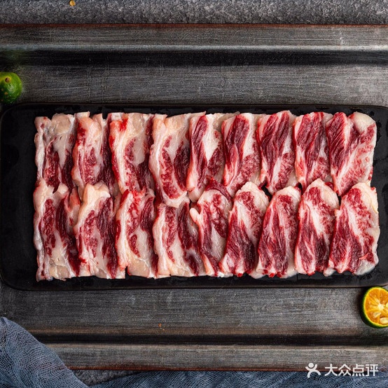 炭厨汇鲜切烤肉(泉瑜大厦店)