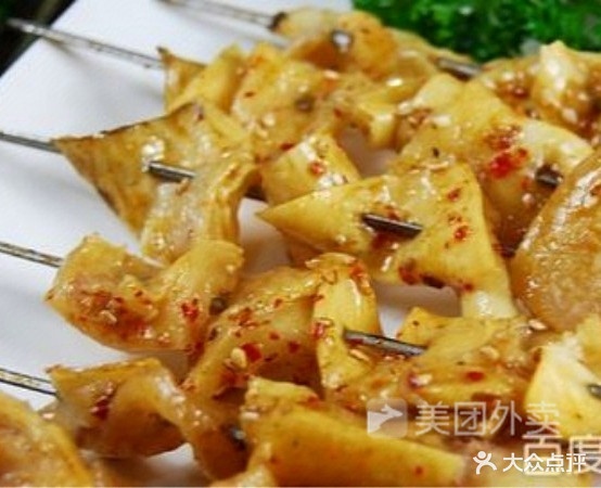 俏江南特色烤串巴
