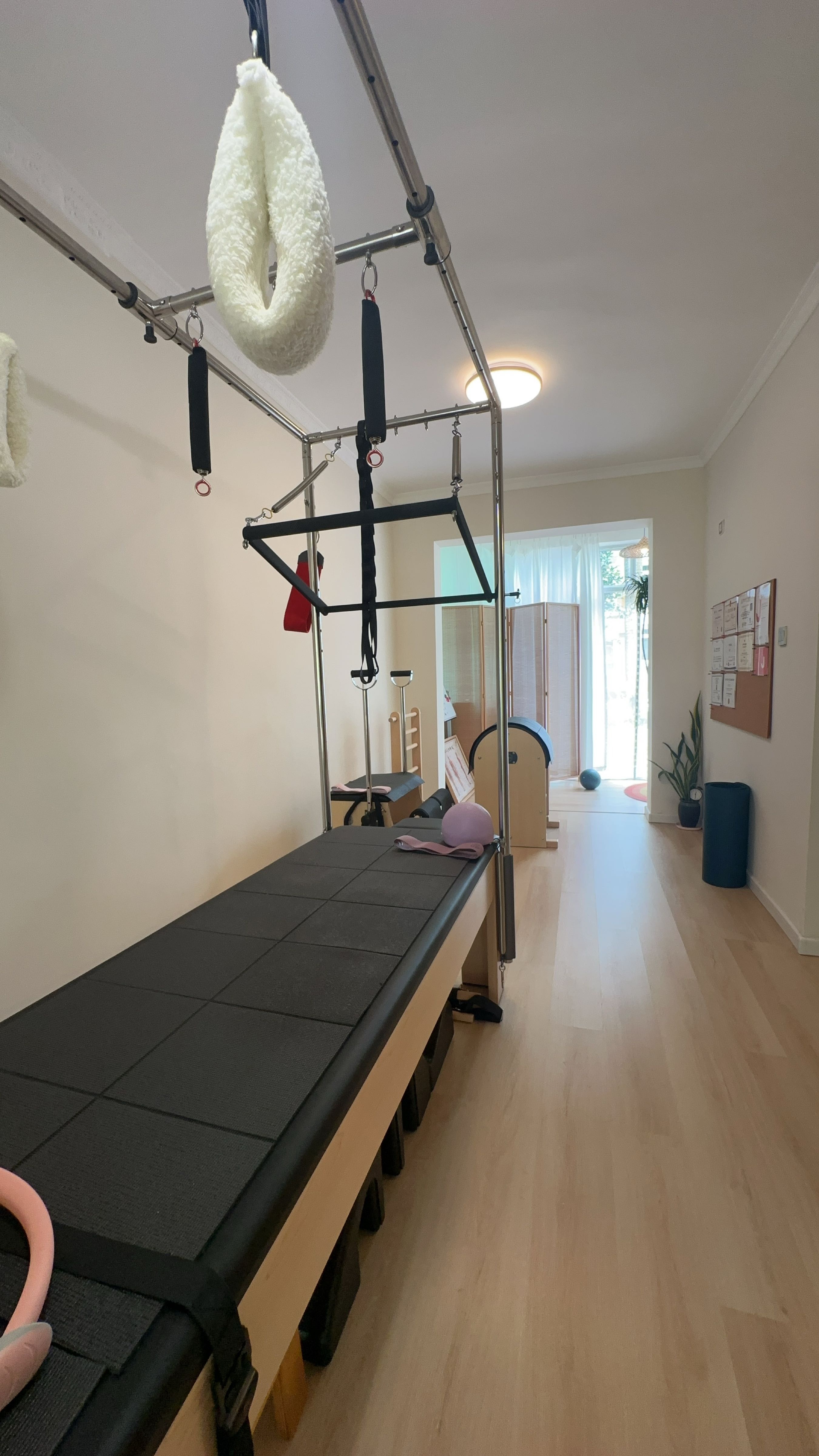 Dina瑜伽普拉提工作室