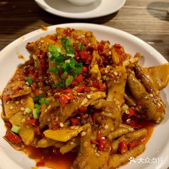 潭辣辣特色餐厅