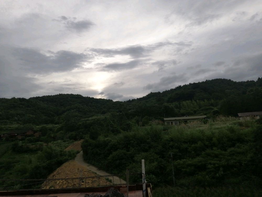 湖南省邵阳市新宁县安山乡岩口村四组伍家新苑