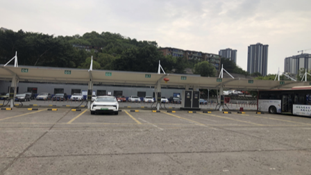 蓝天光大街充电站(自贡市公交吉兴机动车检测有限责任公司)
