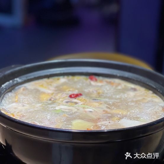 小蘑菇鸡宝(鹏欣丽都店)