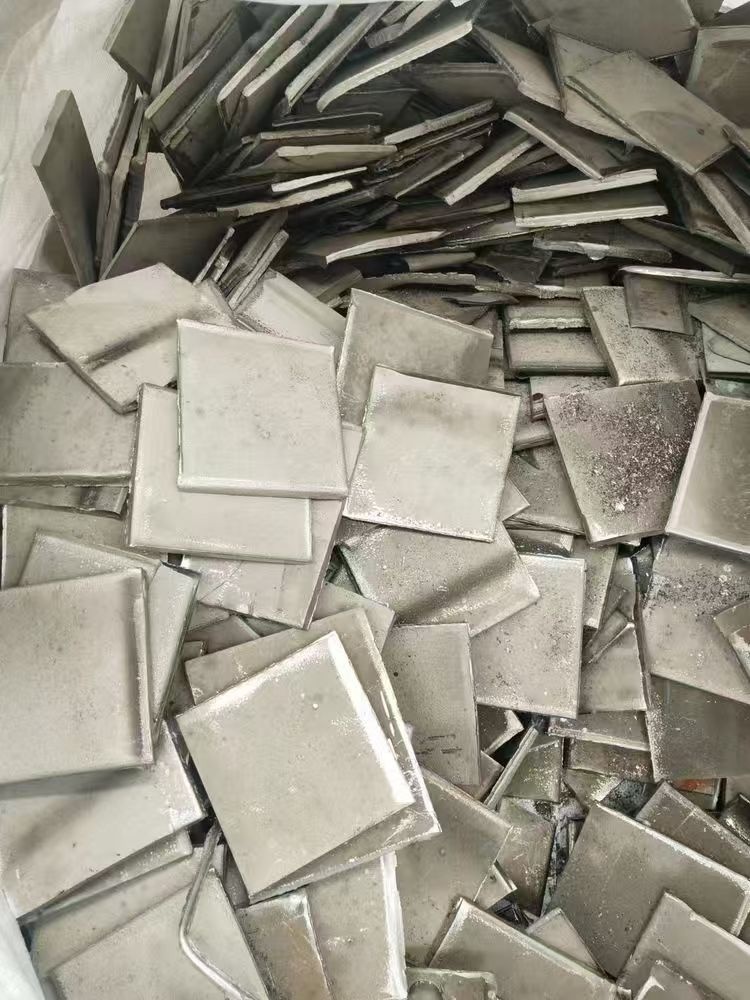 高价收回收废品站