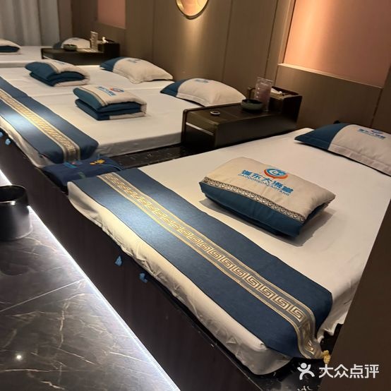 青澜足道·洗浴·影院式养生SPA