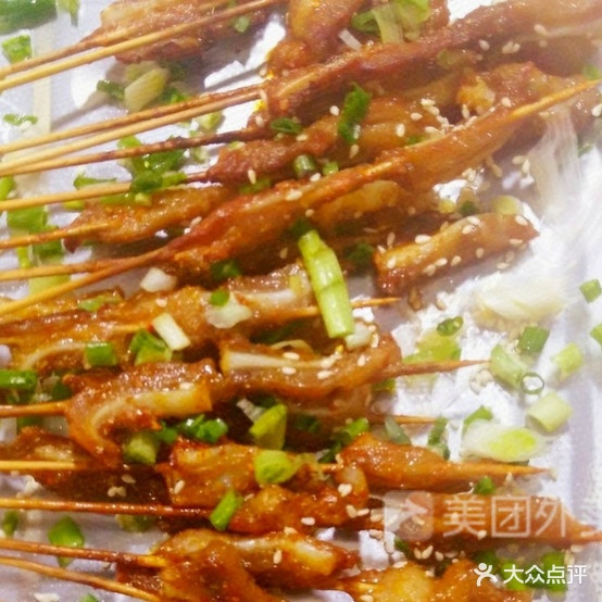 红星闪闪烧烤主题餐厅(火车站店)