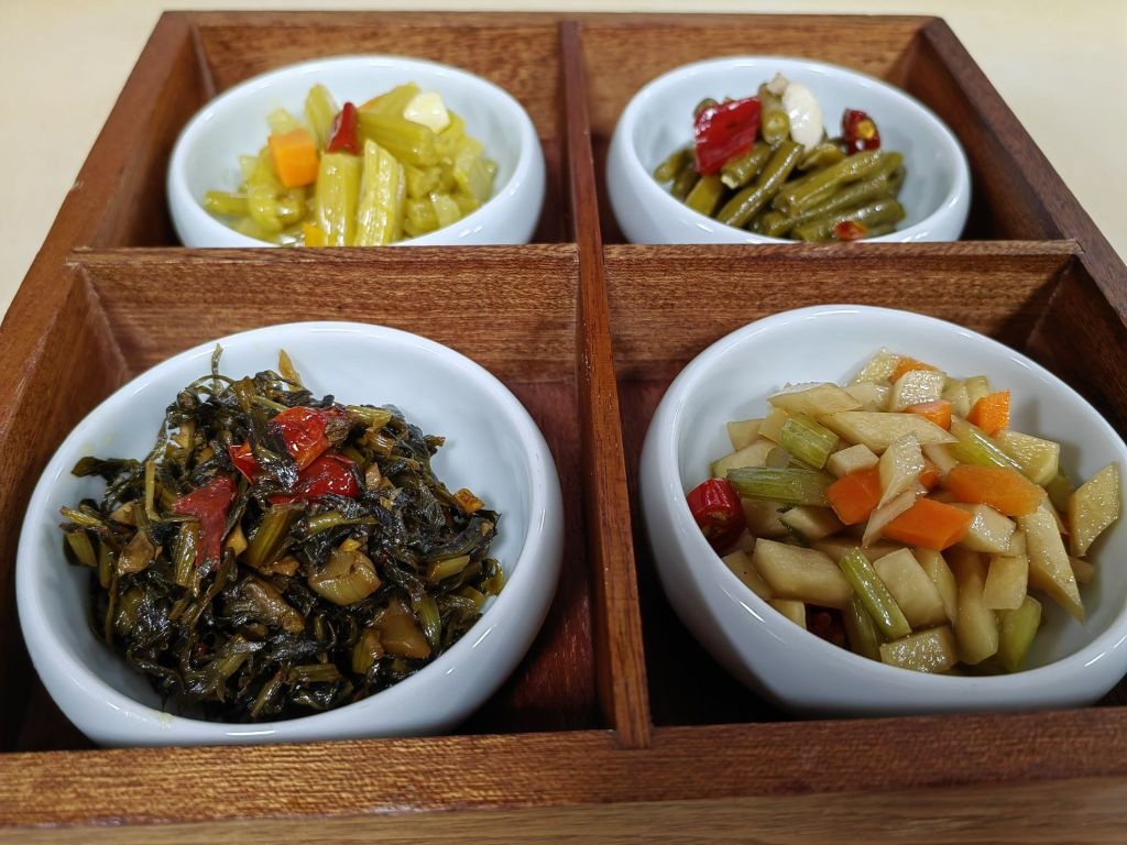 鼎膳源湘粤情湘菜馆
