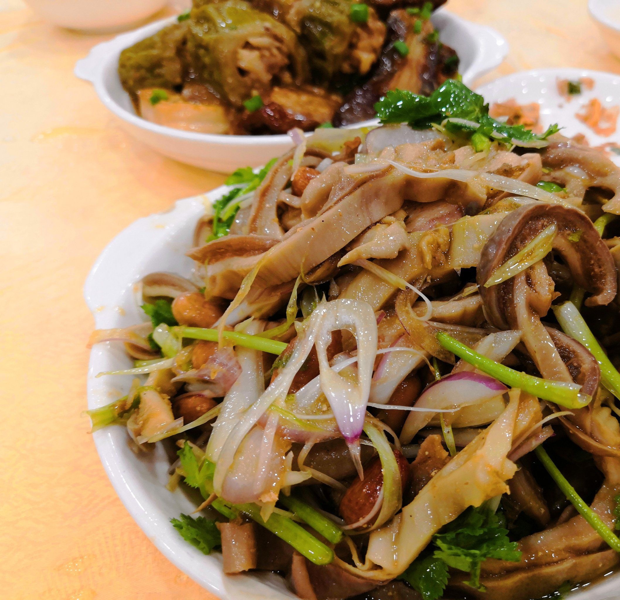 新添美食餐厅(体育路店)