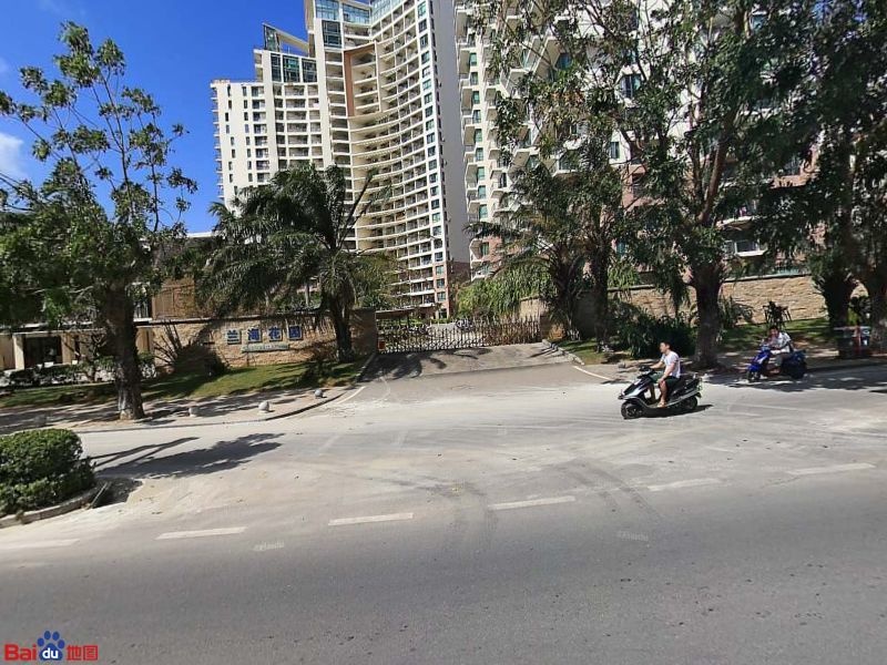 兰海一期停车场-出入口