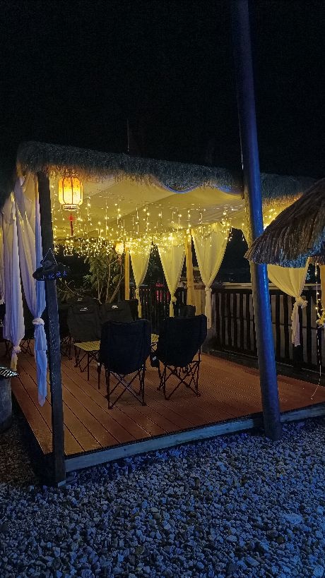 遇见格林露营美食酒吧