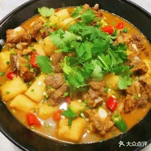 顶鲜搭锅台(九坤五环华城店)