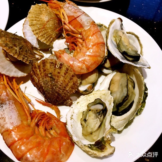 蓝海大饭店蓝钻国际美食自助百汇(玉清西街店)