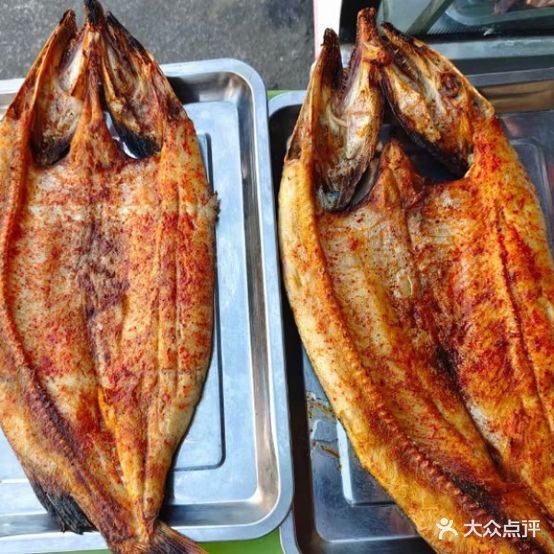 红石榴餐厅·大水鱼·新疆菜·烧烤大盘鸡(汇鑫国际商贸城店)