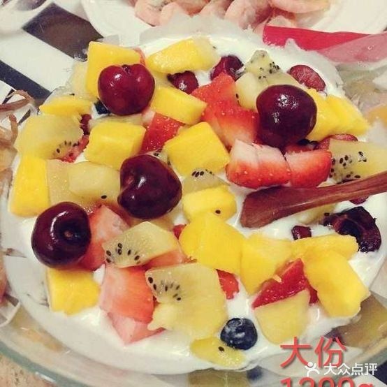 果果捞自助水果酸奶捞