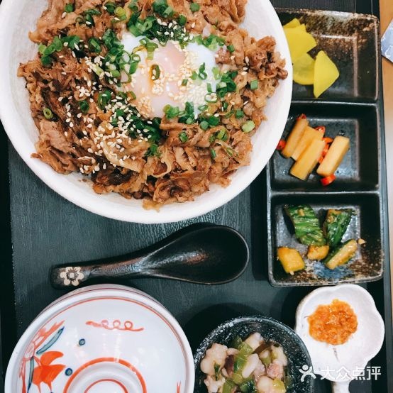 椿本烧肉饭专门店(南昌T16购物中心店)