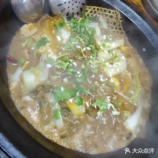 金桌子木火贴过炖(蒿泊店)