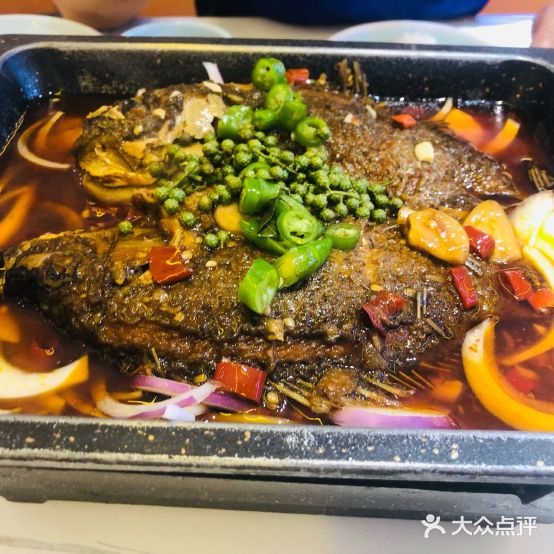 阿瓦石寨摊摊湘菜(西荷花园店)