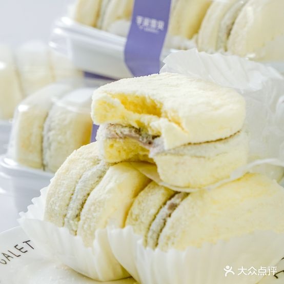 顶东面包花园·生日蛋糕(中熙店)