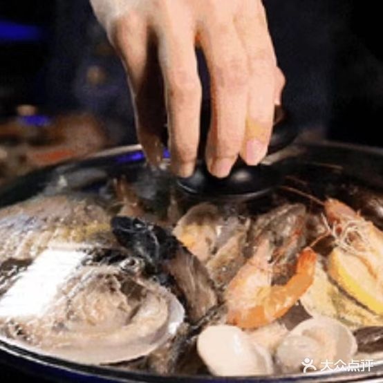 浪腾园蒸汽海鲜自助