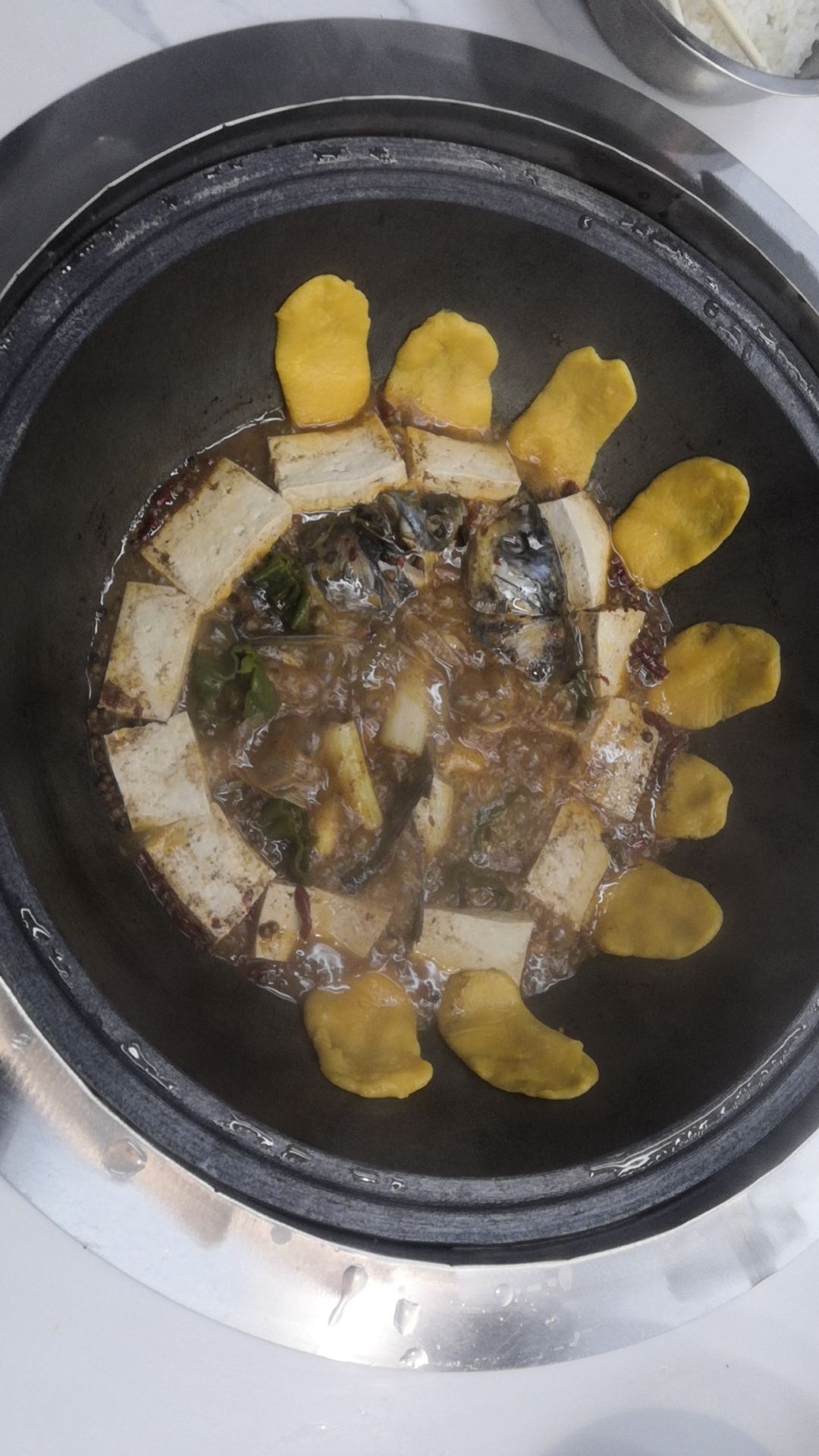 缘来地锅(绿地香颂公馆店)