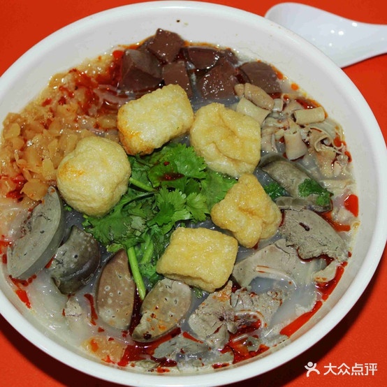 南京老大学粉丝汤·土家族鲜烧牛肉牛杂(天润广场店)
