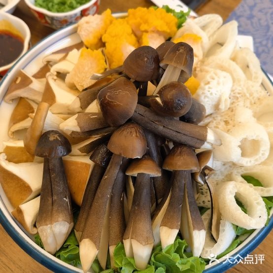 香山湖韵(国际村公寓店)