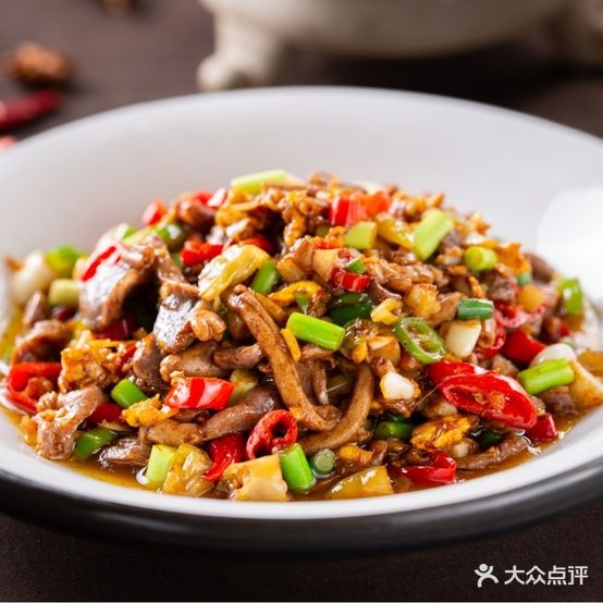 湘知味·地道湘菜(奥体店)